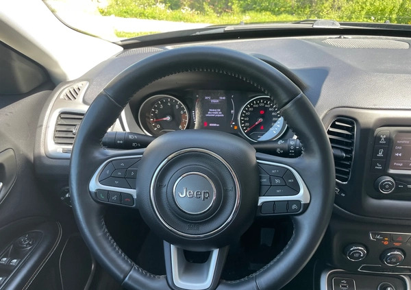 Jeep Compass cena 62900 przebieg: 85000, rok produkcji 2017 z Miejska Górka małe 277